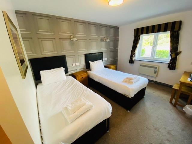 Hockley House Hotel ฮอคลีย์ฮีธ ภายนอก รูปภาพ